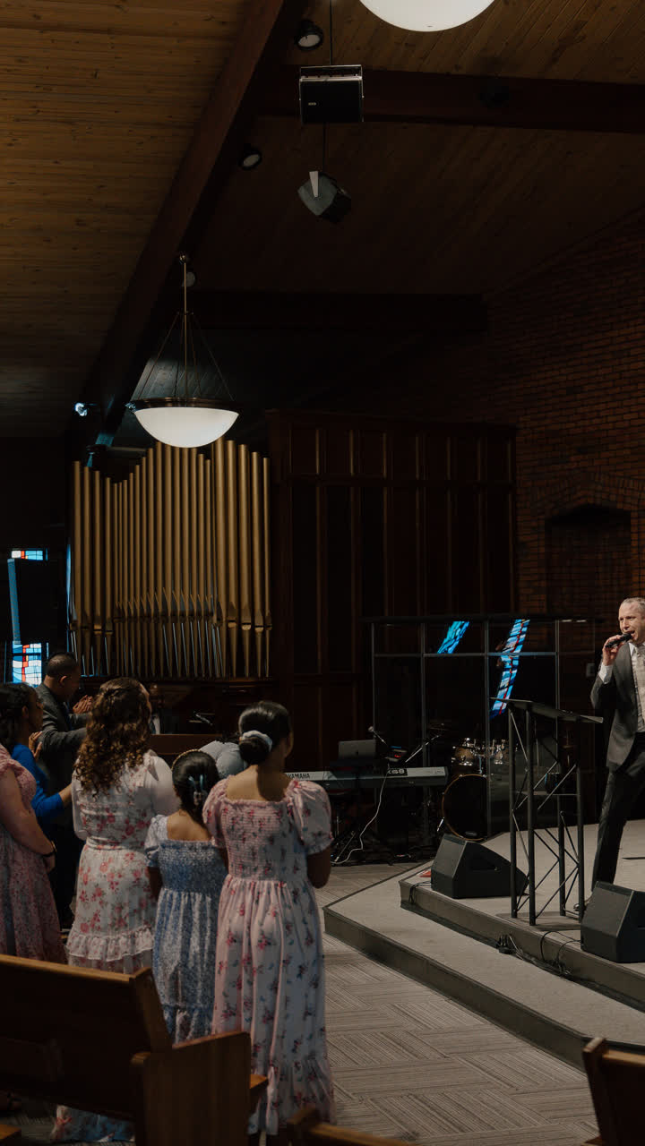 The sanctuary in worship